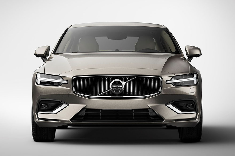 Volvo-S60-2019-1600-3b.jpg