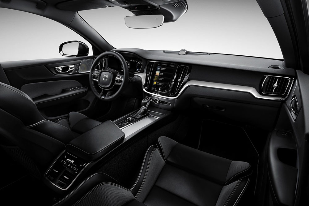 Volvo-S60-2019-1600-49.jpg