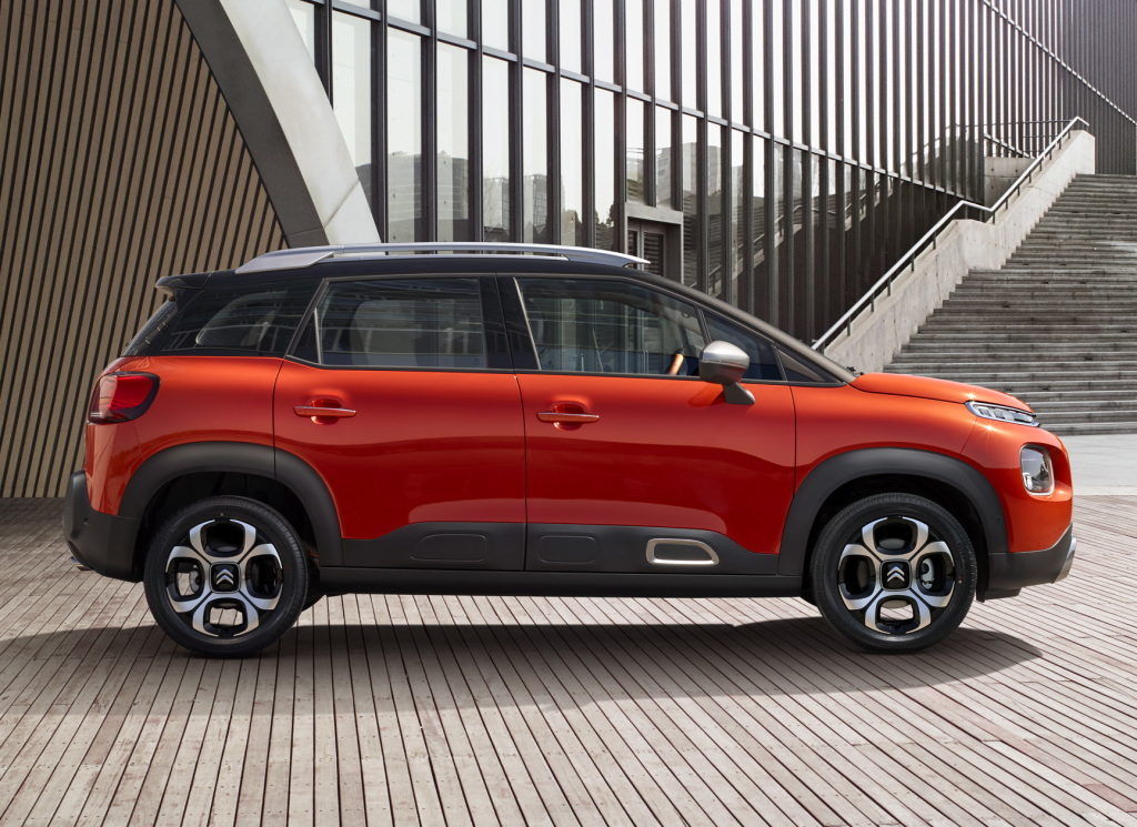 citroen_c4_aircross_18_042003a906c204ea.jpg