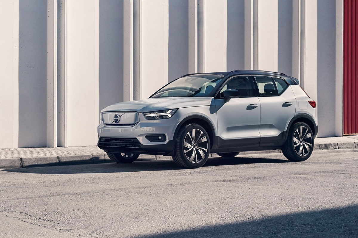 Volvo-XC40_Recharge-2020-1600-01.jpg